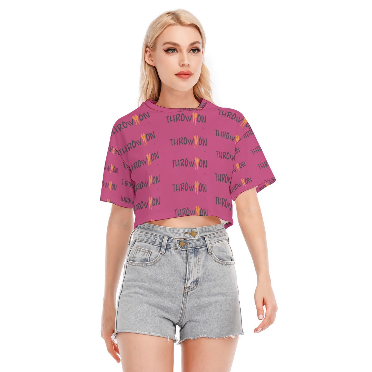 Throw On Women's Cropped T-shirt |